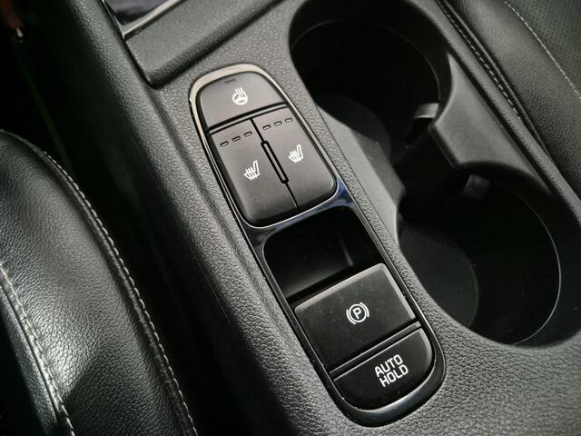 KIA Niro 1.6 GDi Hybrid DynamicPlusLine Trekhaak, Stoel + stuurverwarming, Nieuwe model , dealer onderhouden !