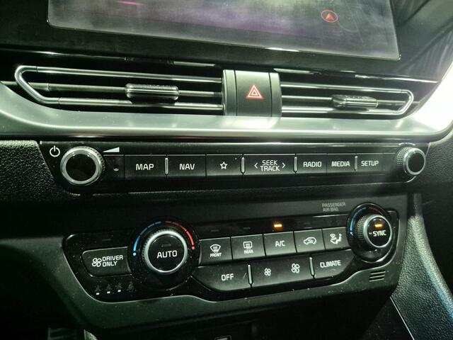 KIA Niro 1.6 GDi Hybrid DynamicPlusLine Trekhaak, Stoel + stuurverwarming, Nieuwe model , dealer onderhouden !