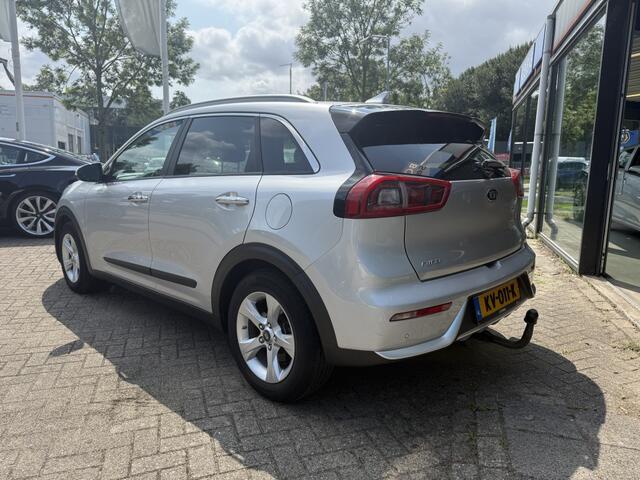 KIA Niro 1.6 GDi H. BusinessL