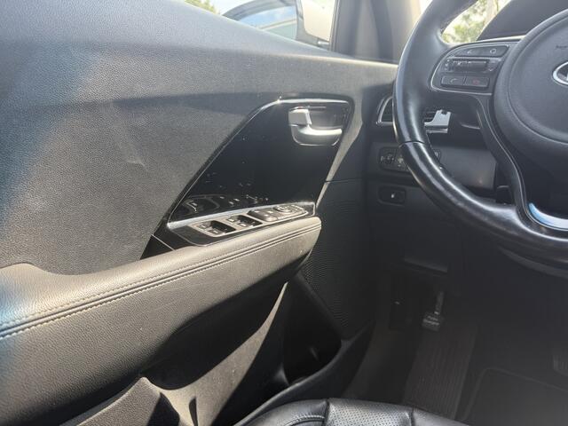 KIA Niro 1.6 GDi H. BusinessL