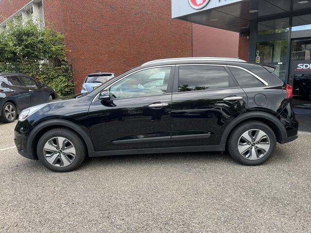 KIA Niro 1.6 GDi Hybrid DynamicLine // LED // KEYLESS // ADAPT. CRUISE // CAMERA+SENSOREN // NAVI+CARPLAY//