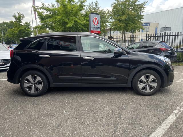 KIA Niro 1.6 GDi Hybrid DynamicLine // LED // KEYLESS // ADAPT. CRUISE // CAMERA+SENSOREN // NAVI+CARPLAY//