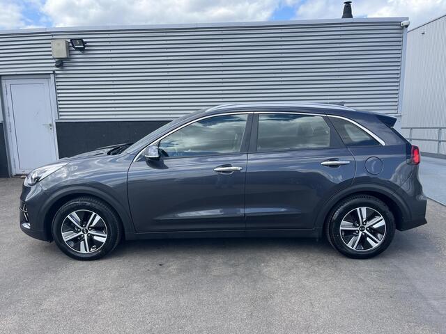 KIA Niro 1.6 GDi Hybrid DynamicLine Trekhaak, FACELIFT! Navigatie, Dealeronderhouden, NL-auto, Achteruitrijcamera, Adaptieve cruise control, Parkeersensoren