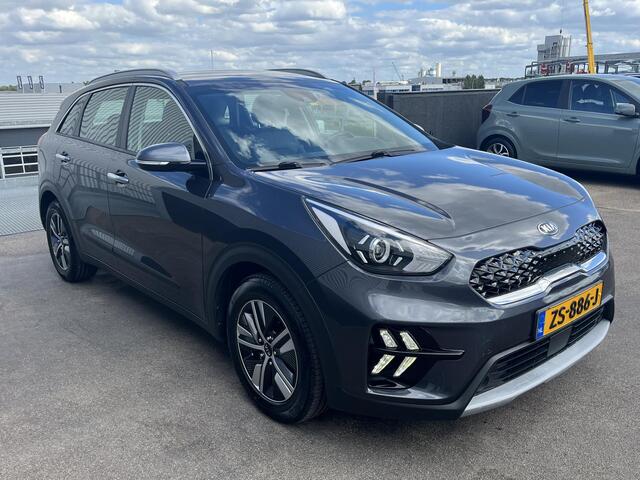 KIA Niro 1.6 GDi Hybrid DynamicLine Trekhaak, FACELIFT! Navigatie, Dealeronderhouden, NL-auto, Achteruitrijcamera, Adaptieve cruise control, Parkeersensoren