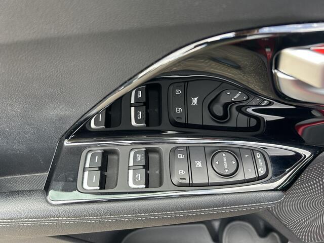 KIA Niro 1.6 GDi Hybrid DynamicLine