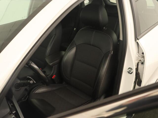 KIA Niro 1.6 GDi PHEV DynamicLine | Adaptive cruise | Half leder | Camera | Carplay | Navigatie | Climate control | Parkeerhulp