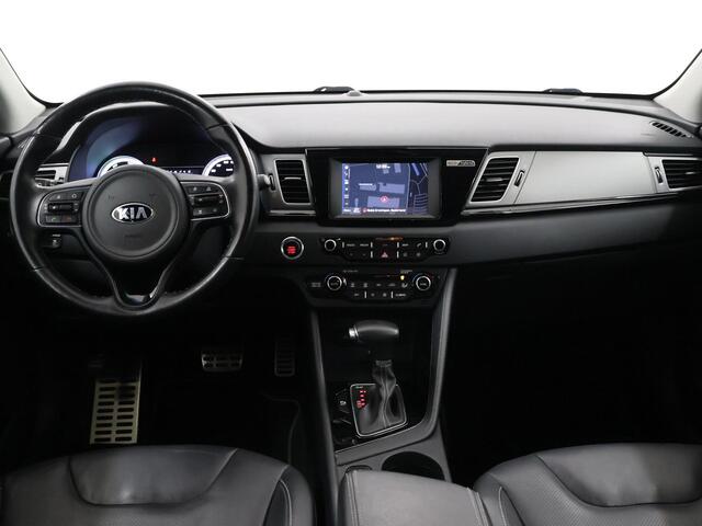 KIA Niro 1.6 GDi Hybrid SportsLine | Navigatie | Parkeercamera | Stoel/Stuurwielverwarming | Dodehoekdetectie |
