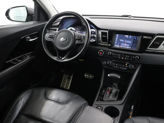 KIA Niro 1.6 GDi Hybrid SportsLine | Navigatie | Parkeercamera | Stoel/Stuurwielverwarming | Dodehoekdetectie |