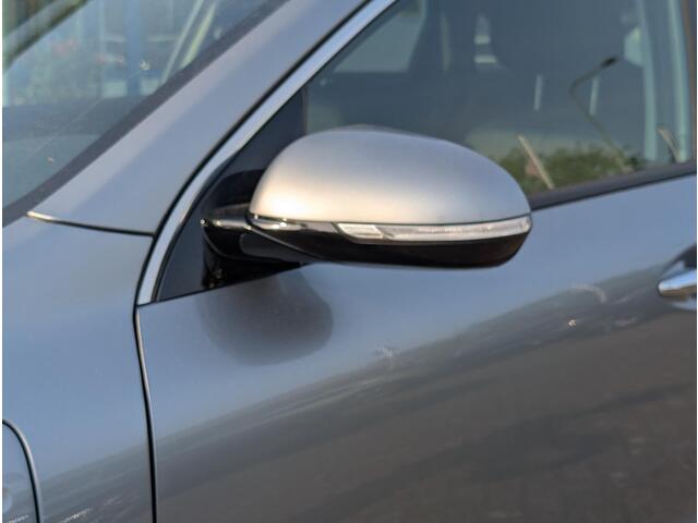 KIA Niro 1.6 GDi PHEV DynamicPlusLine | Digitaal Display, Dealer onderhouden, Parkeersensoren V+A, LED, 1e eigenaar, 1300kg trekgewicht, Fabrieksgarantie!