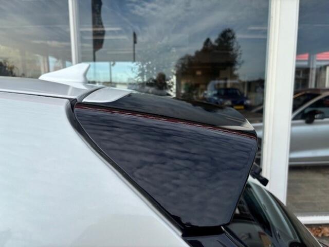 KIA Niro 1.6 GDi Hybrid, Clima, winterpakket, Navi, Camera