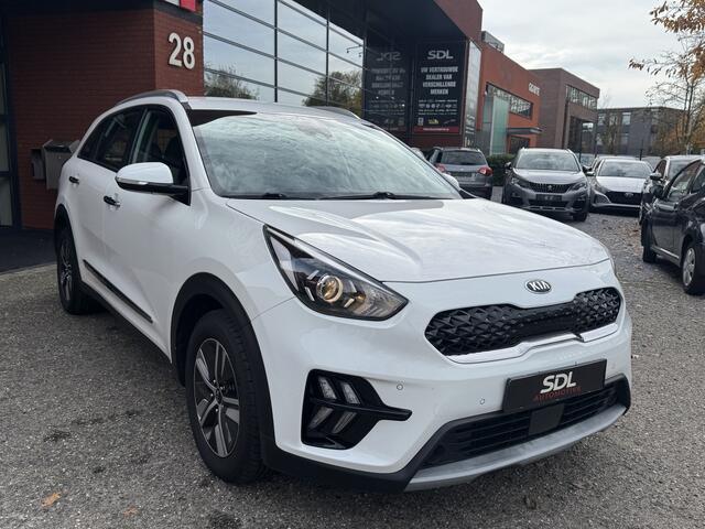 KIA Niro 1.6 GDi PHEV DynamicLine // LED // APPLE CARPLAY / ANDROID AUTO // PDC V+A // CAMERA // ADAPTIV CRUISE // STOEL + STUURWIELVERWARMING