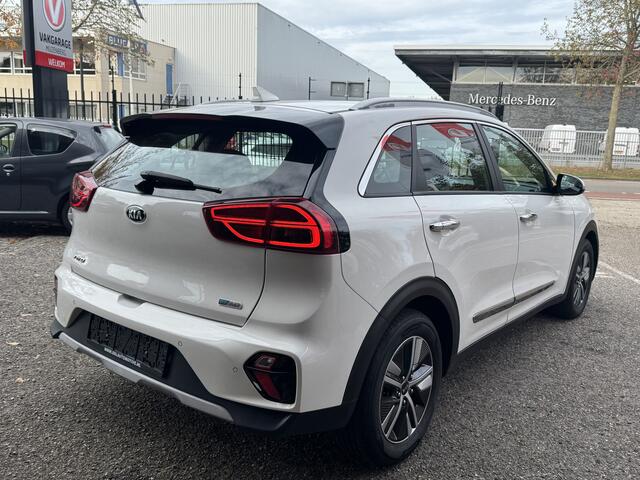 KIA Niro 1.6 GDi PHEV DynamicLine // LED // APPLE CARPLAY / ANDROID AUTO // PDC V+A // CAMERA // ADAPTIV CRUISE // STOEL + STUURWIELVERWARMING