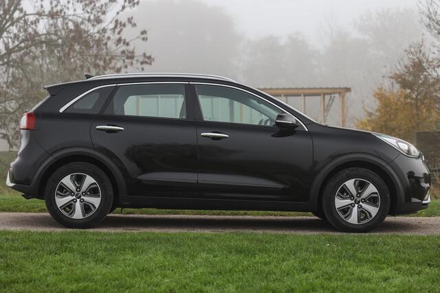 KIA Niro 1.6 GDi Hybrid DynamicLine ? Carplay ? Camera ? Navi