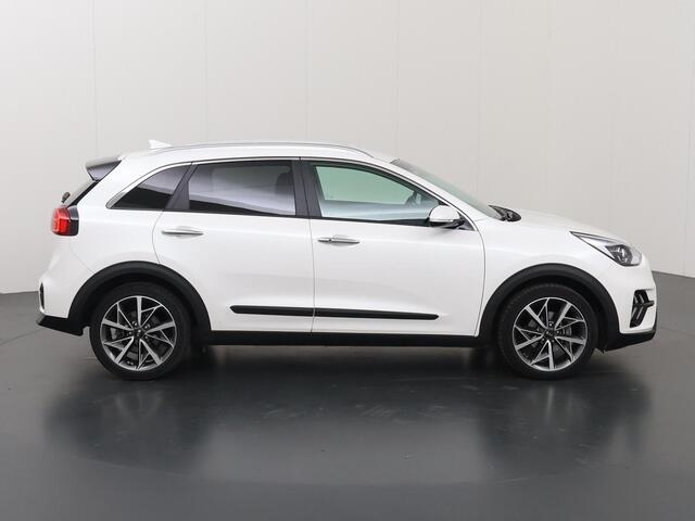 KIA Niro 1.6 GDi Hybrid DynamicPlusLine | Stoel/Stuurwielverwarming | Keyless Go | Dodehoekdetectie | LED Koplampen | 18" Lichtmetalen Velgen |
