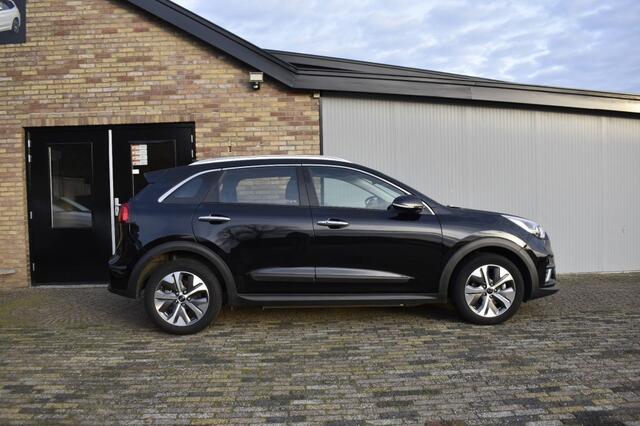 KIA Niro DYNAMICLINE 64 KWH, Lane, ACC, Camera