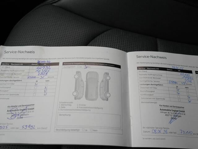 KIA Niro 1.6 GDi ExecutiveLine Plug In Hybrid 182pk Dealer O.H. PHEV | Schuif-/Kanteldak | Head Up | Adaptive Cruise | Camera | Lederen Sportstoelen Memory & Ventilatie | Harman & Kardon | Stoel & Stuur Verwarmd | Apple Carplay