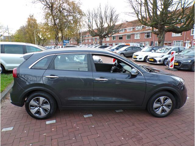 KIA Niro 1.6 GDi Hybrid DynamicLine NIEUWSTAAT APPLE CARPLAY.....
