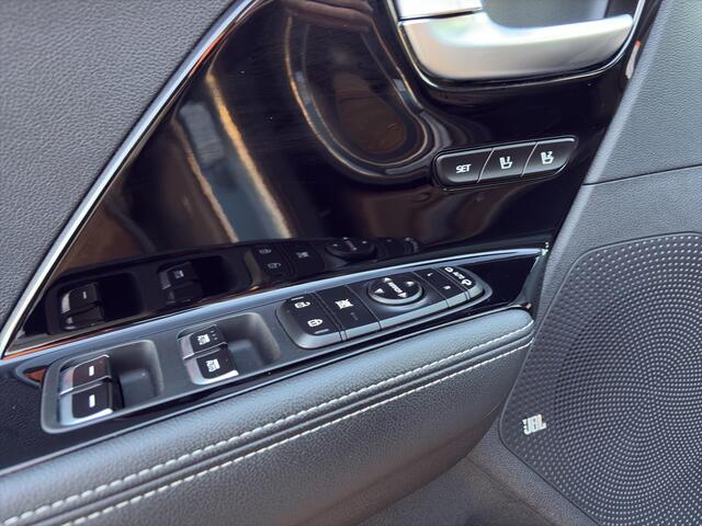 KIA Niro 1.6 GDi Hybrid BusinessLine Automaat | Elektrische Geheugenstoelen | Leder | Camera | Cruise | Sensoren | Stoelverwaming & Verkoeling |