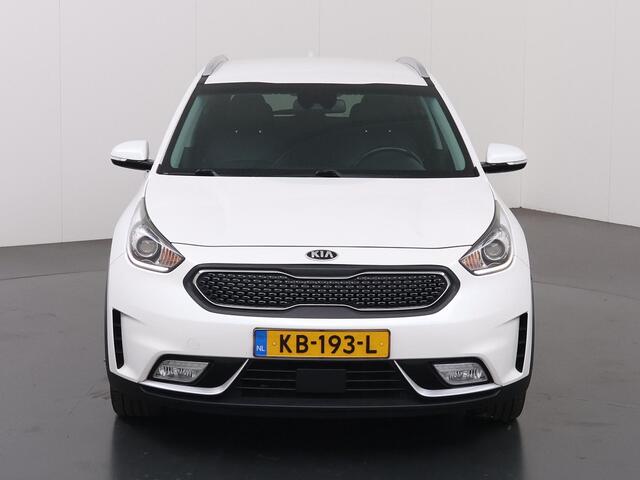 KIA Niro 1.6 GDi Hybrid ExecutiveLine | Trekhaak | Lederen Bekleding | Dodehoekdetectie | Stoel/Stuurwielverwarming | Elektrisch bedienbare bestuurdersstoel