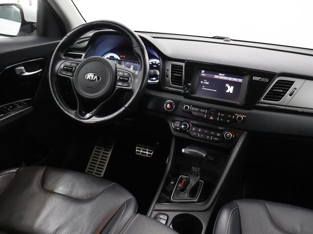 KIA Niro 1.6 GDi Hybrid ExecutiveLine | Trekhaak | Lederen Bekleding | Dodehoekdetectie | Stoel/Stuurwielverwarming | Elektrisch bedienbare bestuurdersstoel