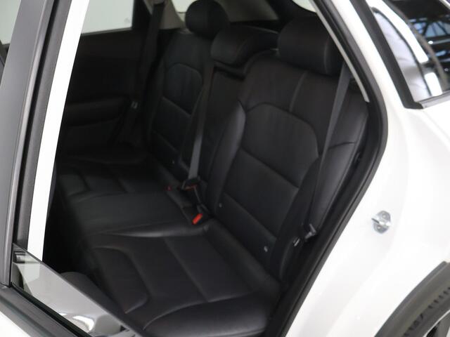 KIA Niro 1.6 GDi Hybrid ExecutiveLine | Trekhaak | Lederen Bekleding | Dodehoekdetectie | Stoel/Stuurwielverwarming | Elektrisch bedienbare bestuurdersstoel