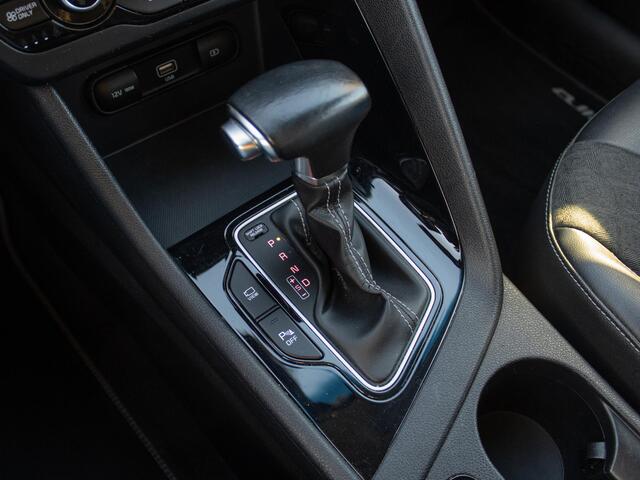 KIA Niro 1.6 GDi Hybrid DynamicLine | Trekhaak | Navigatie | Achteruitrijcamera |