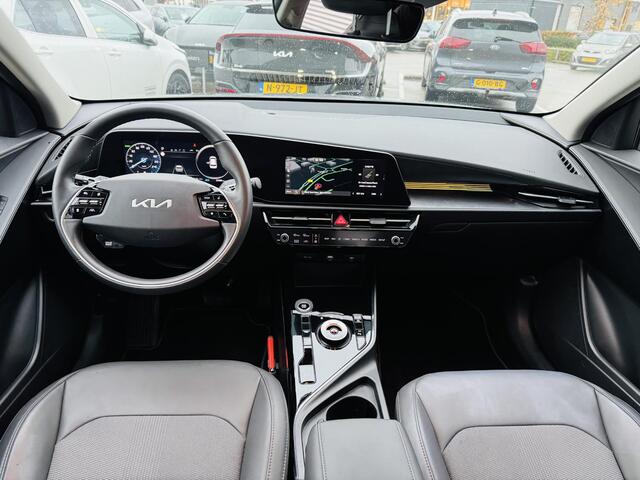 KIA Niro 1.6 GDi Hybrid DynamicLine Trekhaak | Clima | Cruise | Navigatie | Camera | PDC Rondom