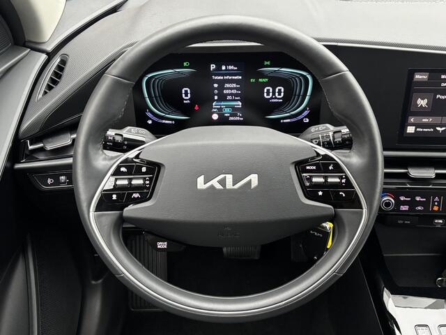 KIA Niro 1.6 GDi PHEV DynamicLine Automaat / Fabrieksgarantie tot 5-2028 / Dealer onderhouden / 1.300kg trekgewicht / All season banden / Stuur & Stoelverwarming / Apple Carplay Android Auto / Camera /