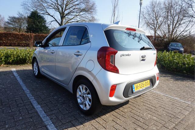 KIA PICANTO 1.0 CVVT DynamicLine cruise/camera 5pers.