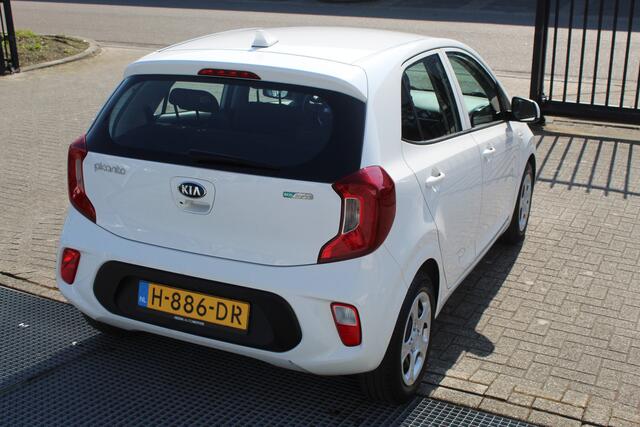 KIA PICANTO 1.0 MPi ComfortPlusLine Airco/Achteruitrijcamera/Apple carplay/Bluetooth/Spraakbediening/Multifunctioneel stuurwiel/Elektrische ramen/Elektrische verstelbare spiegels.