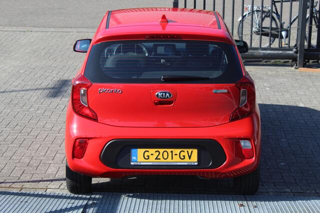 KIA PICANTO 1.0 MPi DynamicPlusLine Navigatie/Achteruitrijcamera/Cruise control/Airco/Apple carplay/Bluetooth/Multifunctioneel stuurwiel/Spraakbediening/Lichtmetalen velgen/Elektrisch verstelbare spiegels/Elektrisch inklapbare spiegels