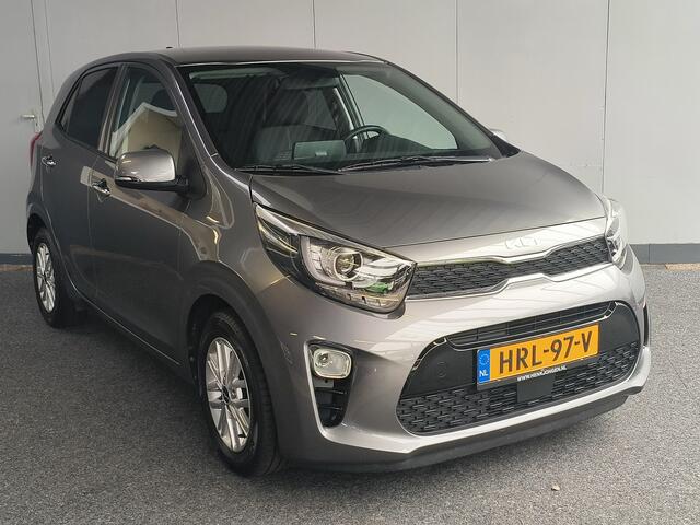 KIA PICANTO 1.0 DPi DynamicLine uit 2023 Rijklaar + Fabrieksgarantie tot 03-2030 Henk Jongen Auto's in Helmond, al 50 jaar service zoals 't hoort!