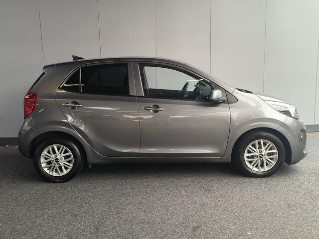 KIA PICANTO 1.0 DPi DynamicLine uit 2023 Rijklaar + Fabrieksgarantie tot 03-2030 Henk Jongen Auto's in Helmond, al 50 jaar service zoals 't hoort!