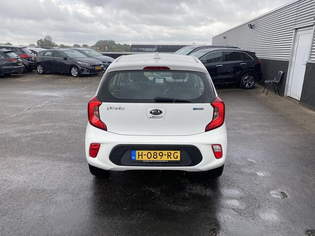 KIA PICANTO 1.0 MPi Dynamicline Navigatie, Cruise control, Airoconditioning, achteruitrij camera, Apple Carplay/Android Auto, cruise control, Nieuw geleverd en dealeronderhouden