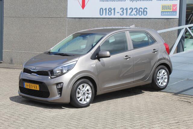 KIA PICANTO 1.0 MPi DynamicPlusLine Navigatie/Airco/Cruise control/Achteruitrijcamera/Apple carplay/Multifunctioneel stuurwiel/Elektrische ramen/Elektrisch verstelbare spiegels.
