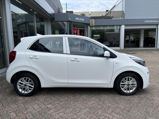 KIA PICANTO 1.0 DPi DynamicLine Carplay, Camera, Cruise Control.
