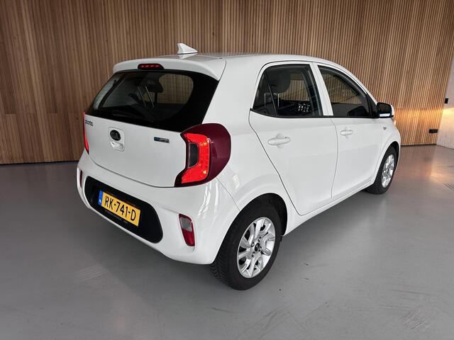 KIA PICANTO 1.0 CVVT Navigatie | Camera | Carplay
