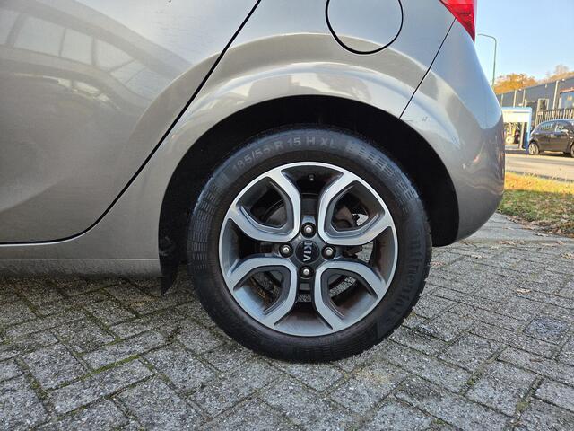 KIA PICANTO 1.0 CVVT DynamicPlusLine 15"/Navigatie/Camera/Climate/Cruise/Bluetooth