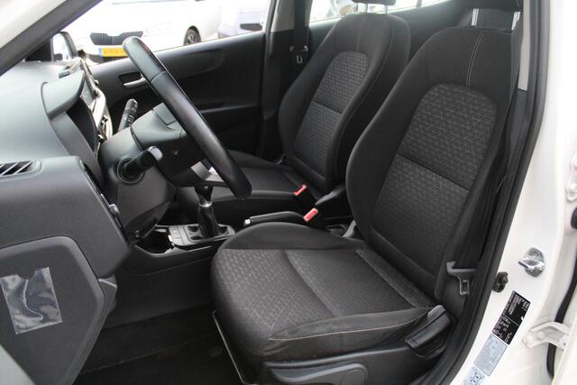 KIA PICANTO 1.0 MPi DynamicLine//Navi//Camera!!