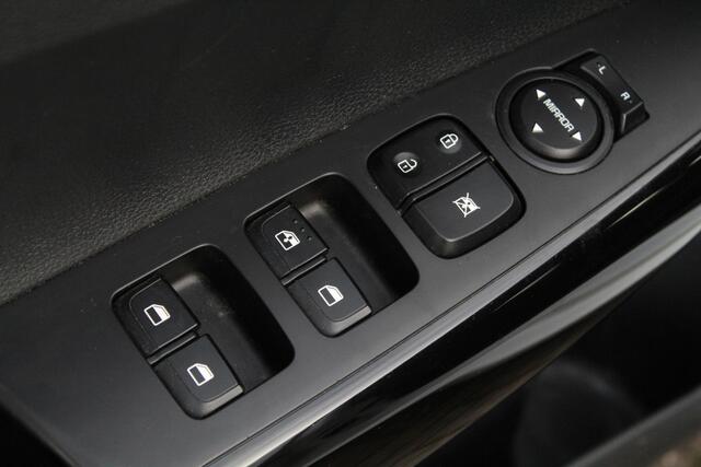 KIA PICANTO 1.0 MPi DynamicLine//Navi//Camera!!