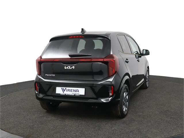 KIA PICANTO 1.0 DPI DynamicPlusLine ¤1000,- Inruilpremie - Navigatie - Achteruitrij camera - full-LED koplampen - Lichtmetalen velgen - Cruise control - Privacy glas - Apple Carplay/Android Auto Fabrieksgarantie t/m 28-11-2032