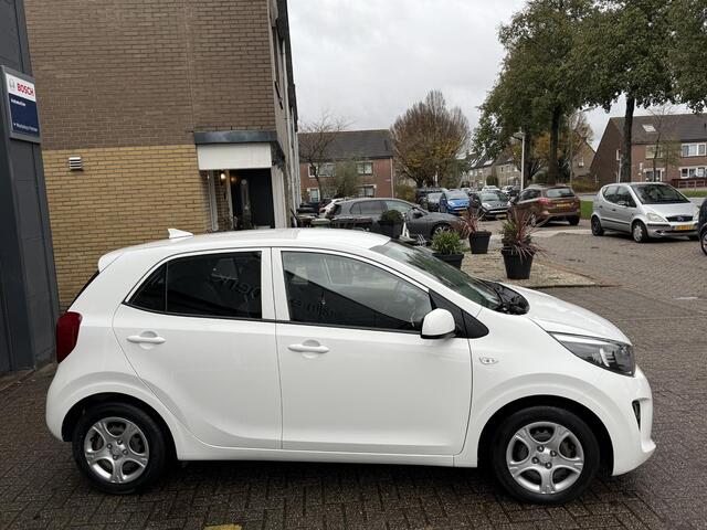KIA PICANTO 1.0 MPi ComfortPlusLine / Airco/ Apple carplay/ Camera/ Elektrische ramen