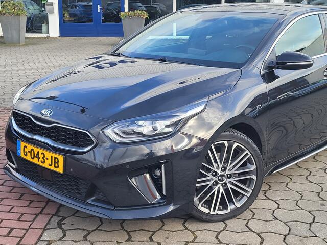 KIA PRO CEE D ProCeed 1.4 T-GDI 141PK GT-PlusLine Automaat, Pano.dak. Rijklaar met beurt & garantie.