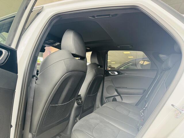 KIA PRO CEE D ProCeed 1.5 T-GDi GT-PlusLine Showroomvoordeelauto !! NW Geregistreerd !