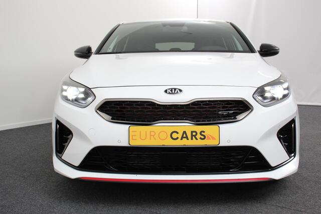 KIA PRO CEE D ProCeed 1.6 T-GDI 204pk DCT GT | Navigatie | Camera | JBL | Lichtmetalen Velgen 18" | Stoel en stuurverwarming | Electrisch bedienbare achterklep | DAB | Led