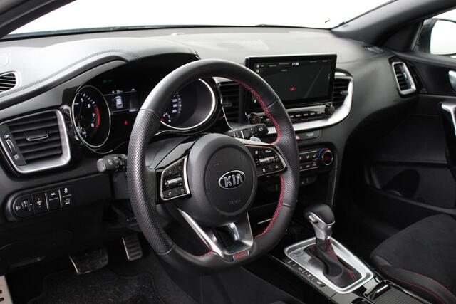 KIA PRO CEE D ProCeed 1.6 T-GDI 204pk DCT GT | Navigatie | Camera | JBL | Lichtmetalen Velgen 18" | Stoel en stuurverwarming | Electrisch bedienbare achterklep | DAB | Led