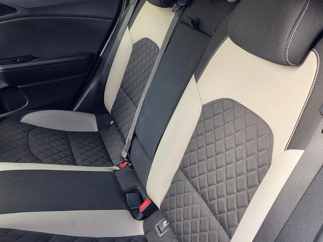 KIA PRO CEE D ProCeed 1.4 T-GDI GT-Line NAVI TEL LM LEER STOF