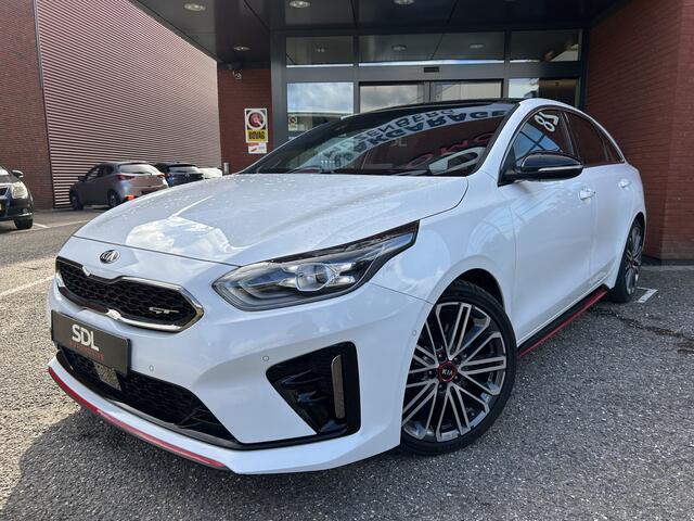 KIA PRO CEE D ProCeed 1.6 T-GDI GT // FULL LED // PANO/SCHUIFKANTELDAK // ADAPTIV CRUISE // NAVI + CARPLAY // CAMERA // MEMORY SEAT