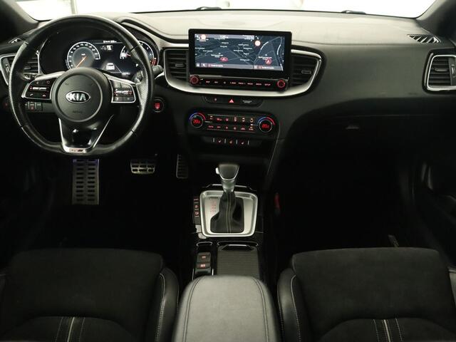 KIA PRO CEE D ProCeed 1.5 T-GDI GT-Line | Panoramadak | Trekhaak | Stoel & stuurverwarming | Leder/Alcantara | Adaptive cruise | Carplay | Navigatie | Camera | Keyless | Digital Cockpit