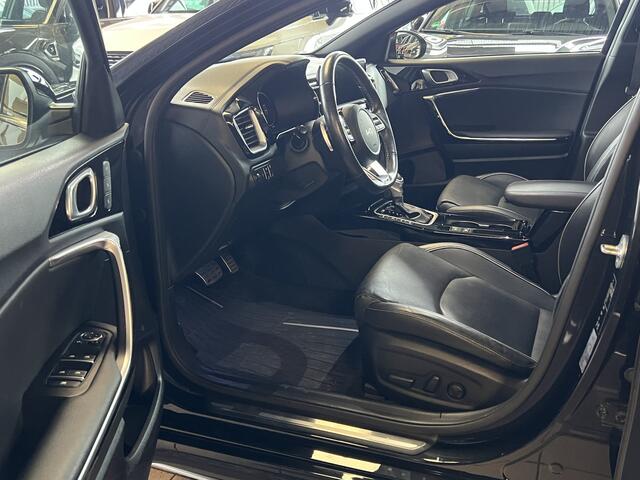 KIA PRO CEE D ProCeed 1.5 T-GDi GT-| Facelift | Pano | Leer | JBL | Stoel-Koeling-Verwarming | 1.Eigenaar | Wireless charging | Key-less | Camera | ACC | Lane-assist | Dodehoek |